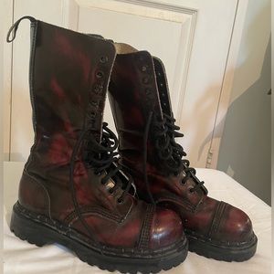 Tredair 14 hole Steel Toe Rub off Cherry